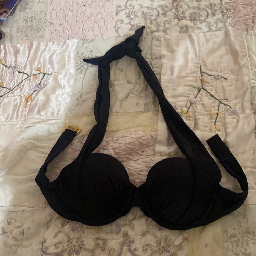 Victoria’s Secret Bikini top